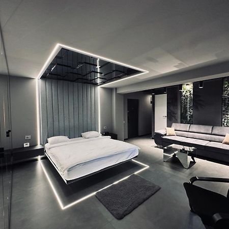 The Hatz By Rh Living Bucharest Exterior photo